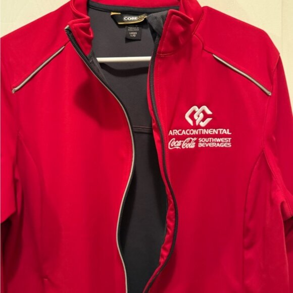 New Core 365 ladies Coca Cola red zip up jacket size Large great for all weather - Picture 8 of 8